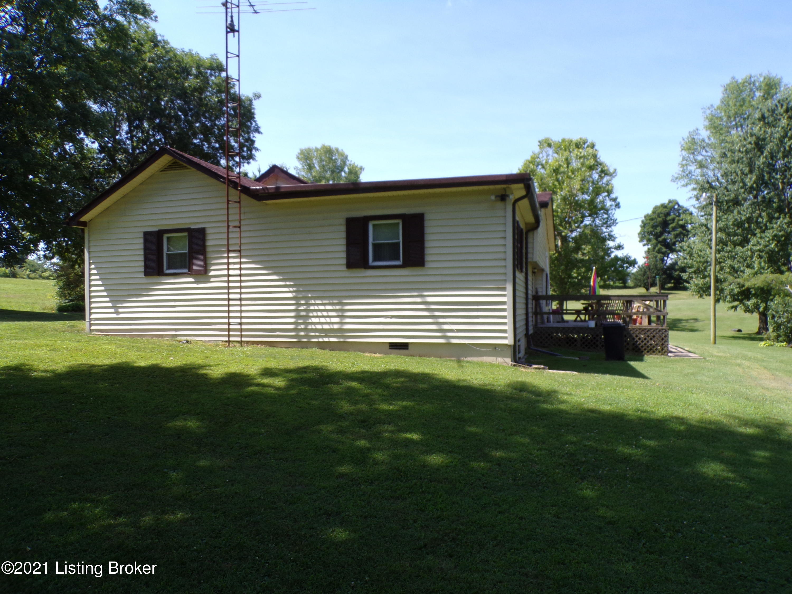 757 Barton Run Road Clarkson, KY 42726 - Photo 4 of 29 100_0085