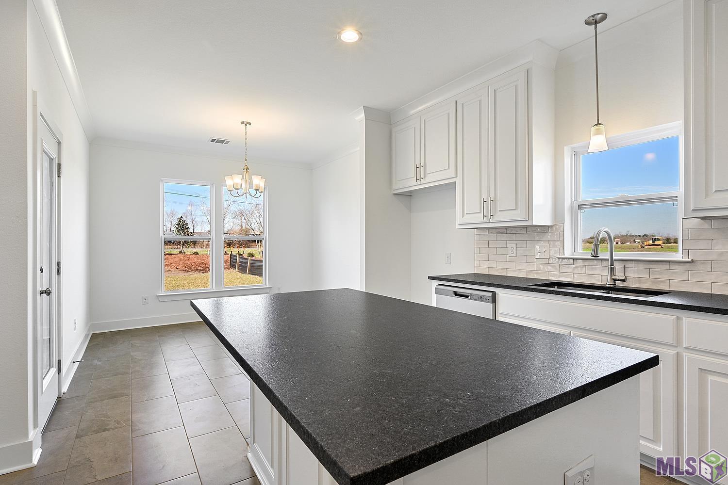 14304 Caroline Way Baton Rouge, LA 70810 - Photo 6 of 13