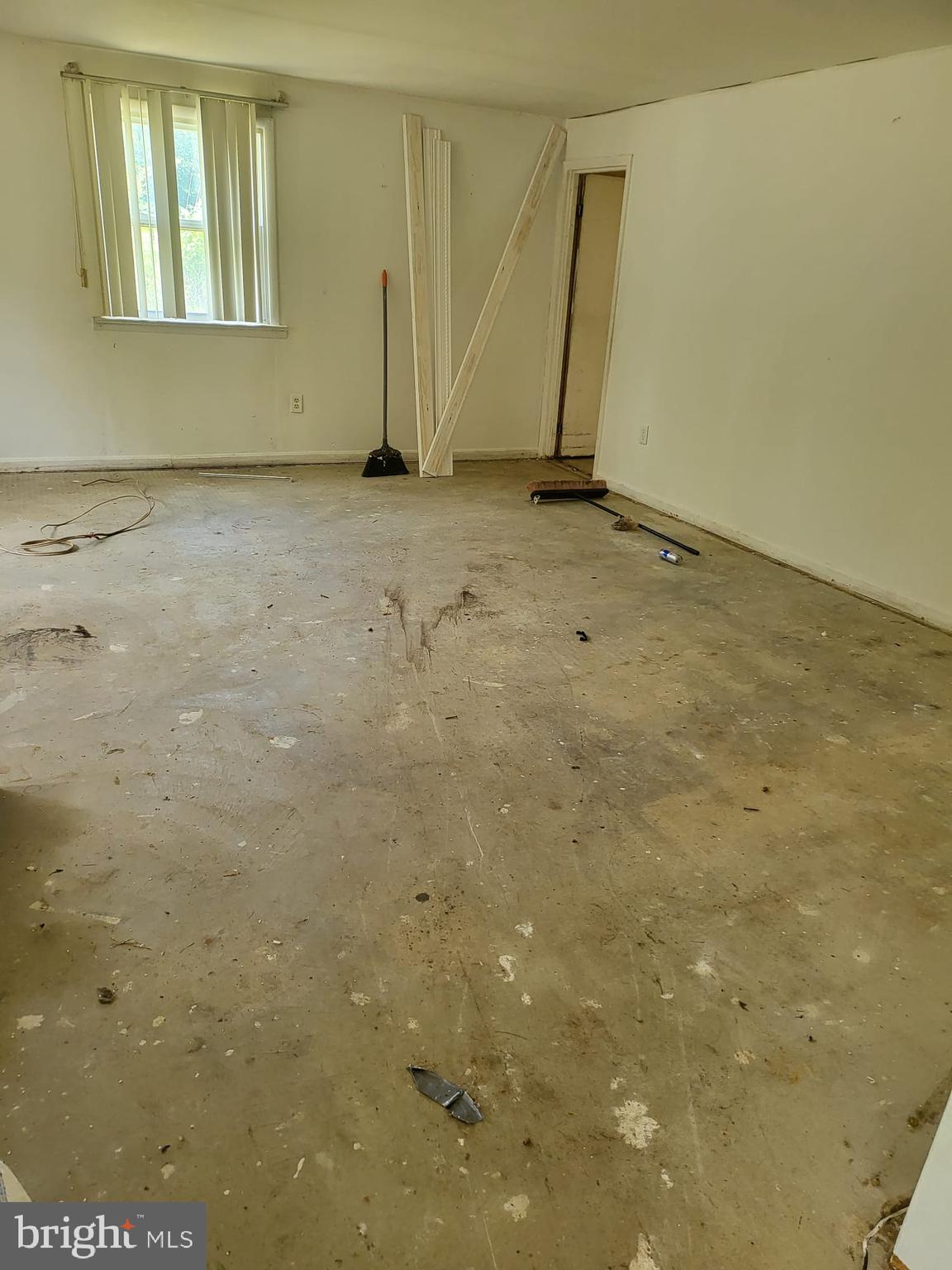 9001 Taylor Street Springdale, MD 20706 - Photo 14 of 14 Gallery Image 14
