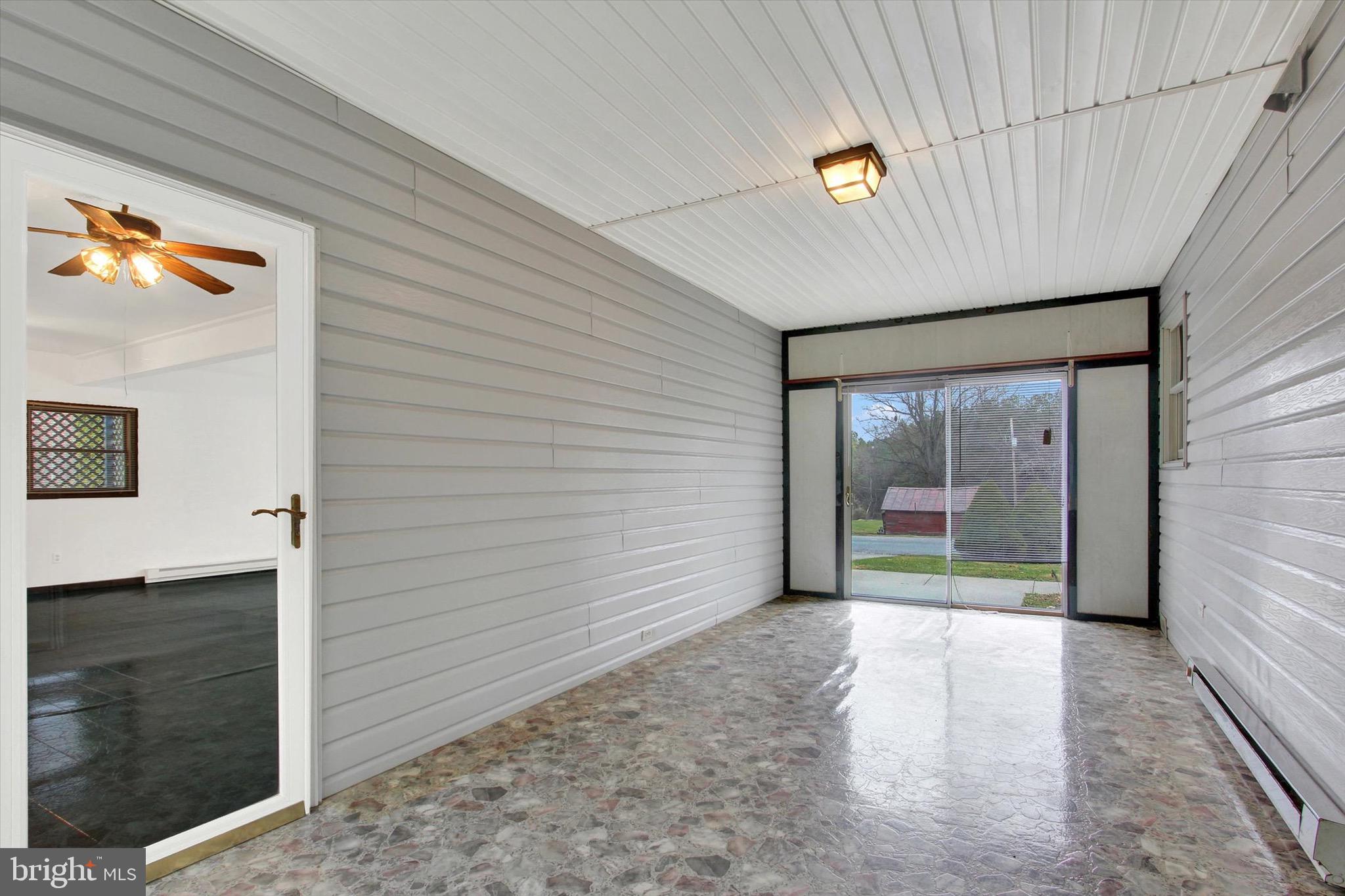 9230 Orchard Road Spring Grove, PA 17362 - Photo 4 of 28 Gallery Image 4