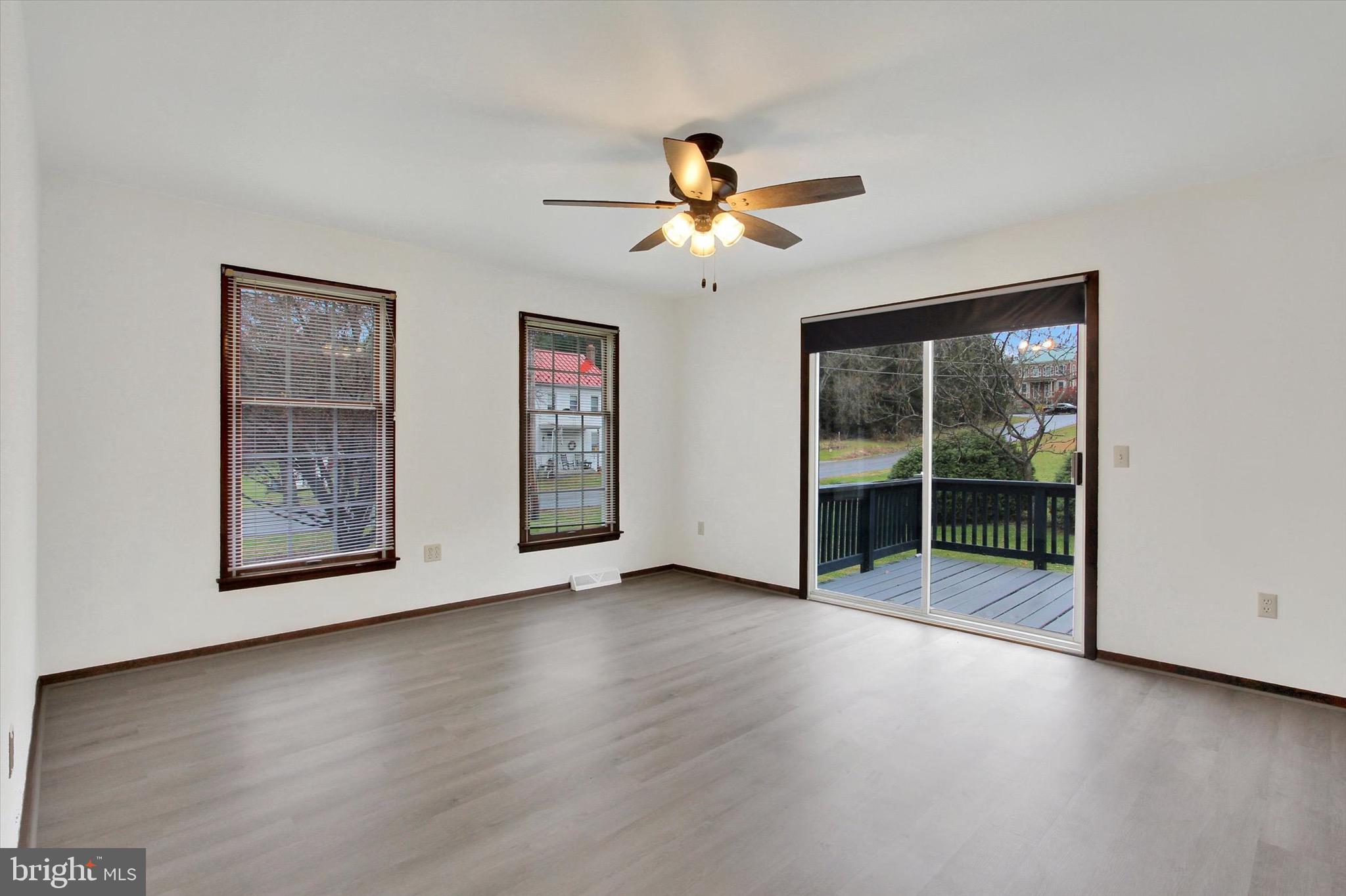 9230 Orchard Road Spring Grove, PA 17362 - Photo 7 of 28 Gallery Image 7