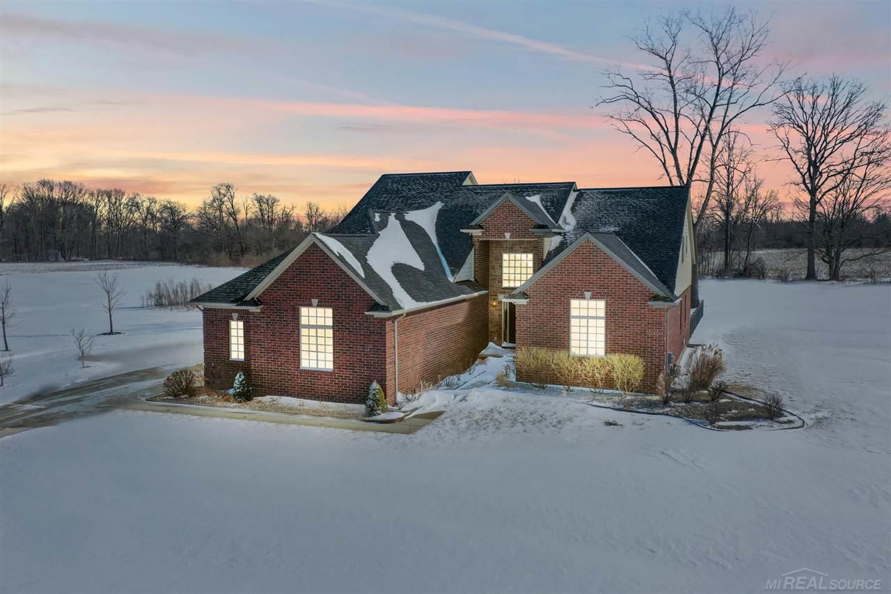 11579 Erin's Way Romeo, MI 48065 - Photo 1 of 37