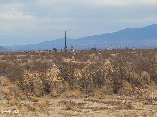 $12,000 | B12 Vic 75 Street West, Lancaster, CA 93536