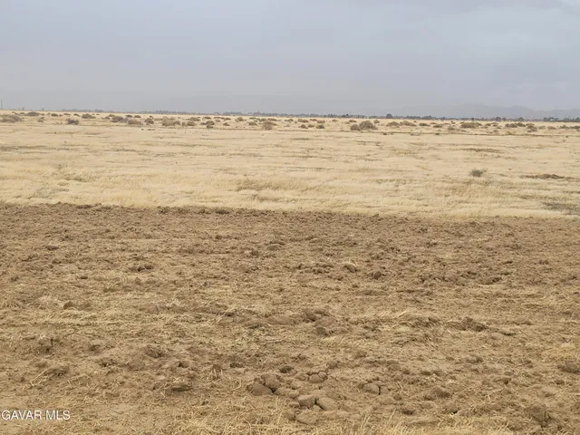 $12,000 | B12 Vic 75 Street West, Lancaster, CA 93536