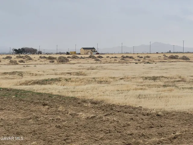 $12,000 | B12 Vic 75 Street West, Lancaster, CA 93536