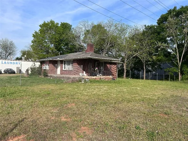 $149,000 | 213 East Shockley Ferry Road, Anderson, SC 29624