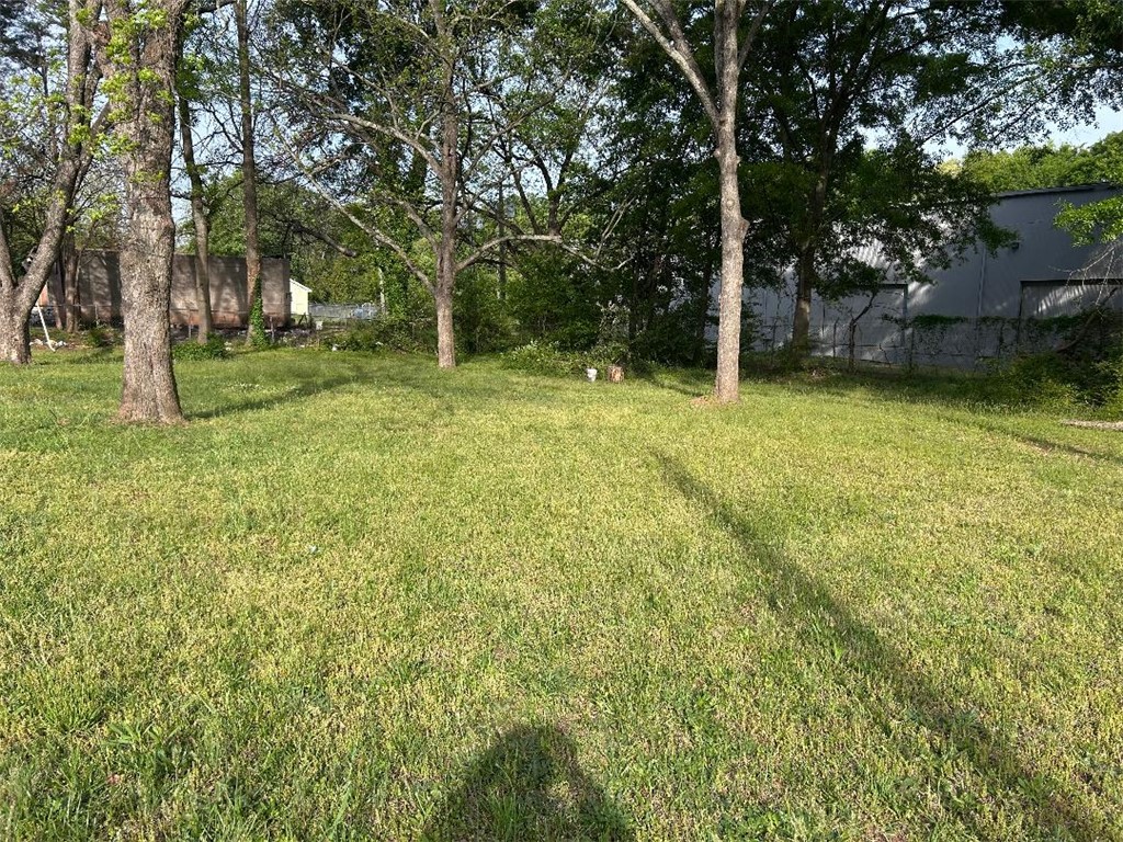 213 East Shockley Ferry Road Anderson, SC 29624 - Photo 8 of 20 Expansive green space offers a serene canvas for your vision.