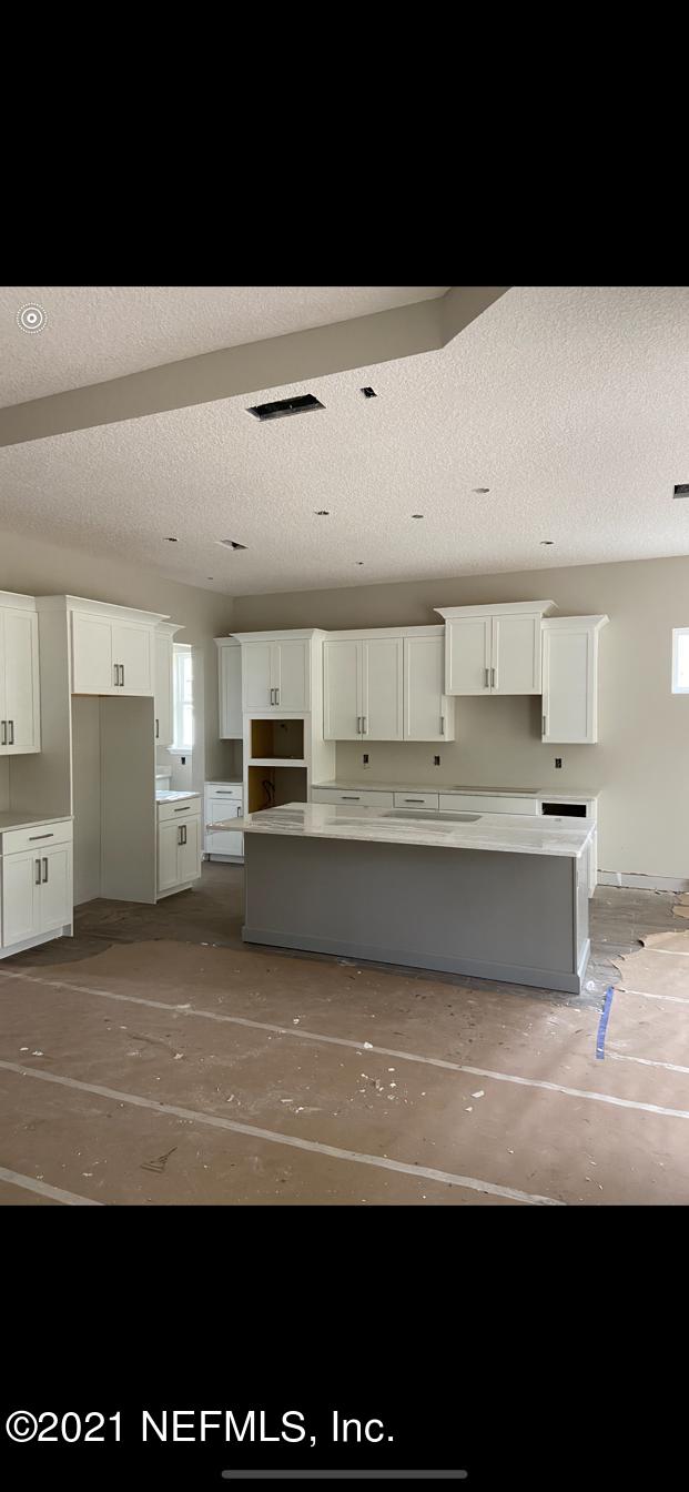2875 Orange Picker Road Jacksonville, FL 32223 - Photo 5 of 11 Kitchen