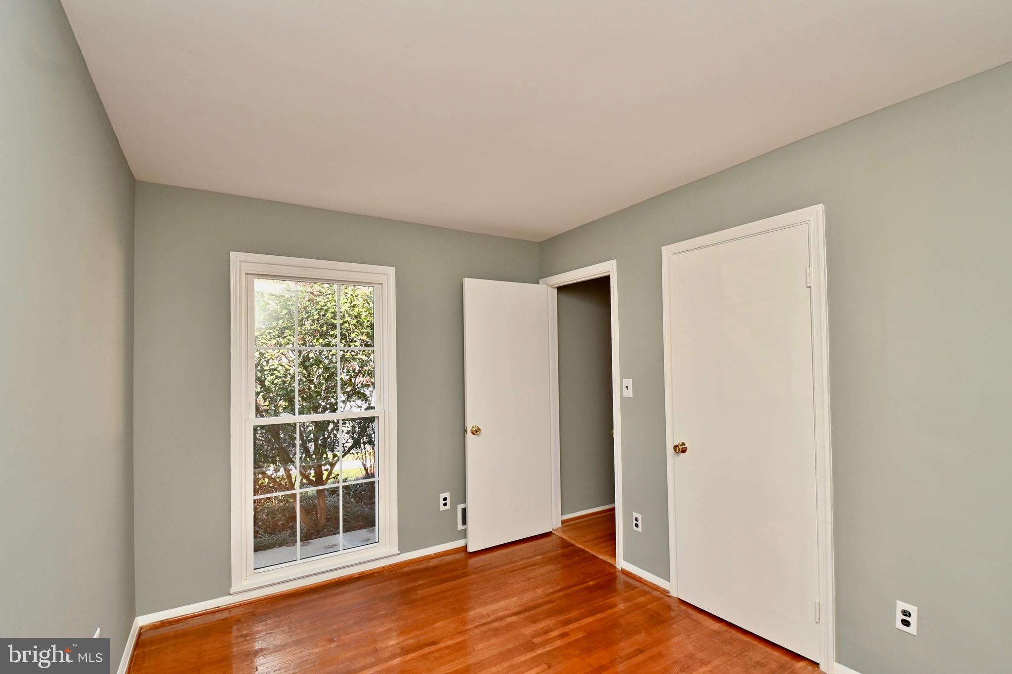 6153 Roxbury Avenue Springfield, VA 22152 - Photo 17 of 56