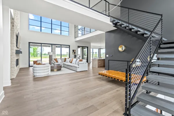 $3,649,000 | 9700 Windy Hills Drive, Zionsville, IN 46077