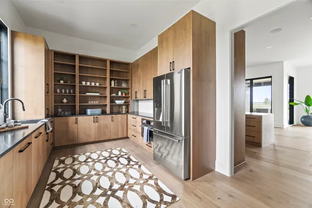 $3,649,000 | 9700 Windy Hills Drive, Zionsville, IN 46077