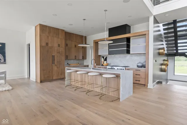 $3,649,000 | 9700 Windy Hills Drive, Zionsville, IN 46077