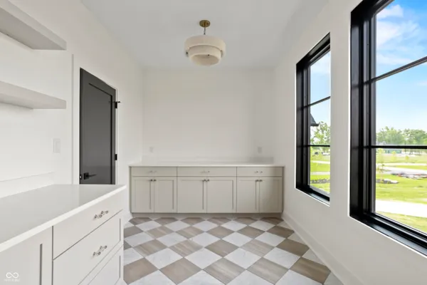 $3,649,000 | 9700 Windy Hills Drive, Zionsville, IN 46077