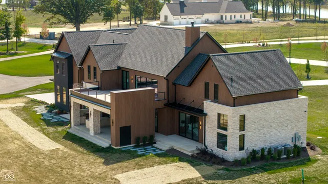 $3,649,000 | 9700 Windy Hills Drive, Zionsville, IN 46077