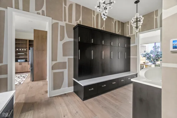 $3,649,000 | 9700 Windy Hills Drive, Zionsville, IN 46077