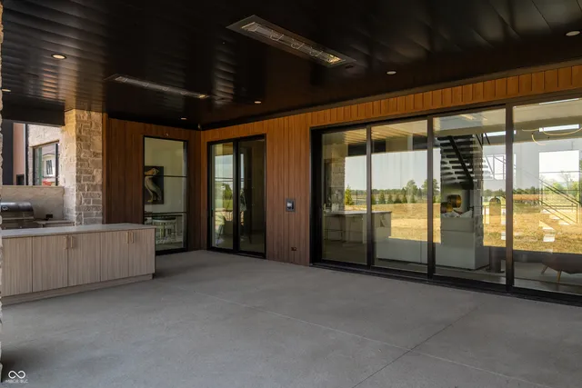 $3,649,000 | 9700 Windy Hills Drive, Zionsville, IN 46077