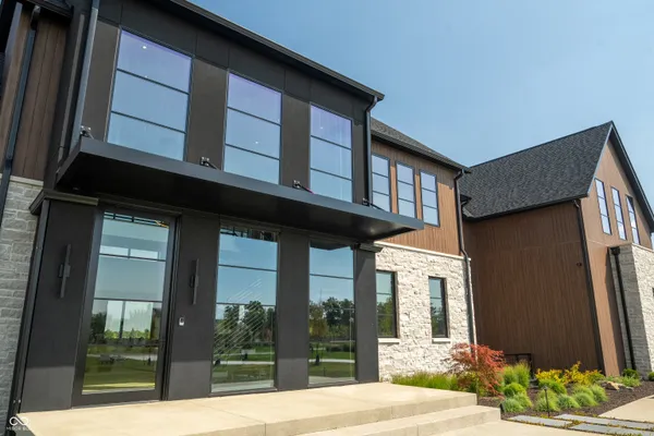 $3,649,000 | 9700 Windy Hills Drive, Zionsville, IN 46077