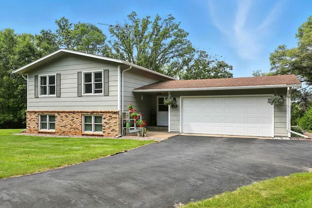 $399,900 | 20484 Ann River Drive, Mora, MN 55051