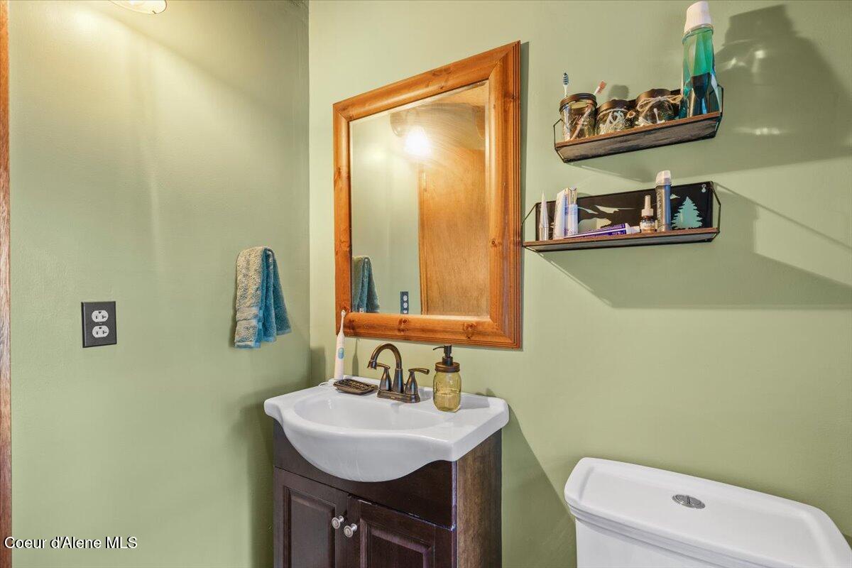 14751 North Smith Avenue Rathdrum, ID 83858 - Photo 19 of 44 37-Primary Bathroom