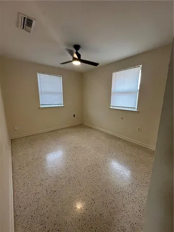 $1,000 | 115 K Street, Unit A, Belle Chasse, LA 70037