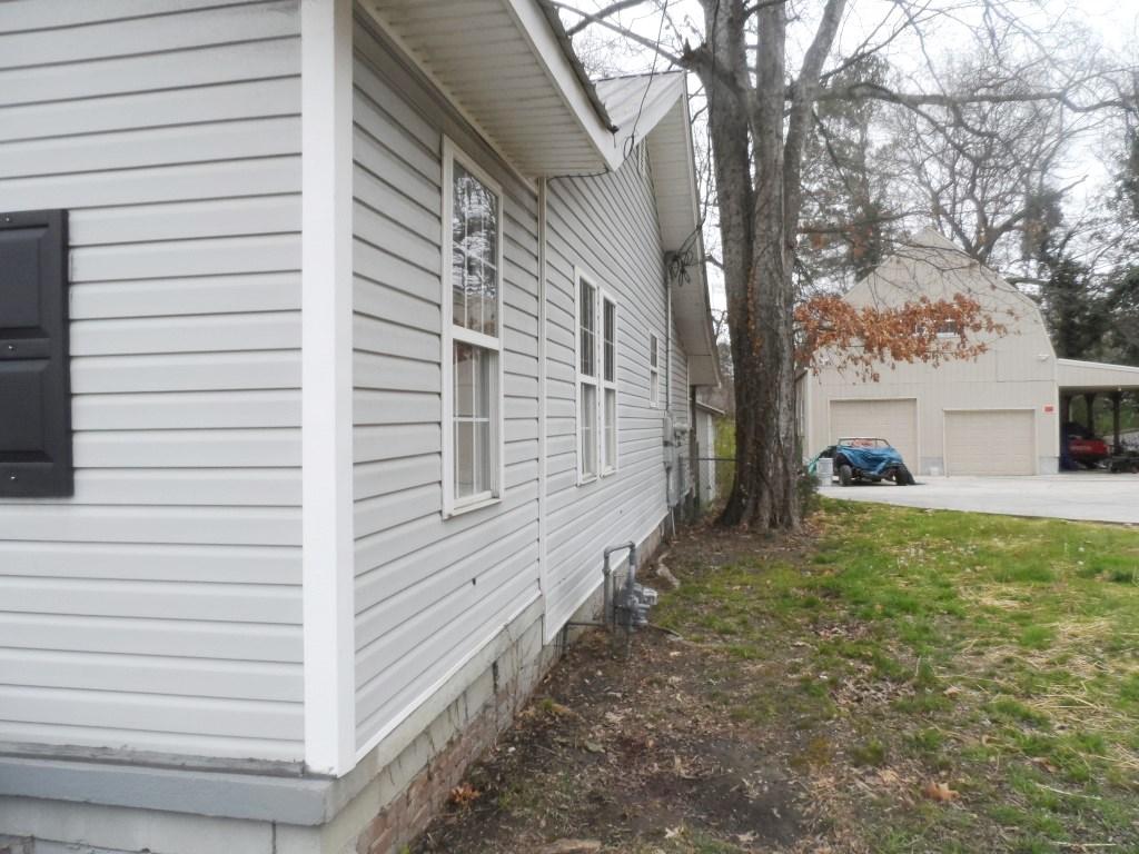 106 South Moore Road Chattanooga, TN 37411 - Photo 4 of 17 SAM_2394