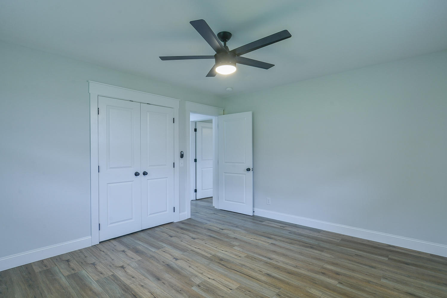3207 Temple Hill Road Erwin, TN 37650 - Photo 27 of 37 3207 Temple bedroom 3-2