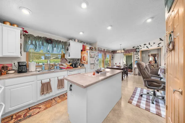 $141,000 | 32 Peggy Drive, Sandwich, IL 60548