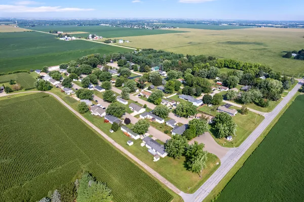 $141,000 | 32 Peggy Drive, Sandwich, IL 60548