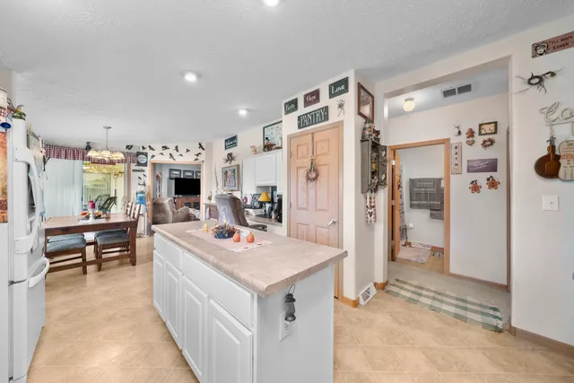 $149,900 | 32 Peggy Drive, Sandwich, IL 60548