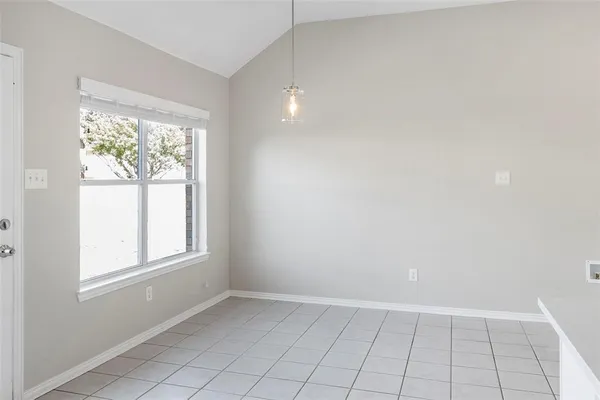 $2,390 | 3225 Winding Ridge Circle, Mansfield, TX 76063