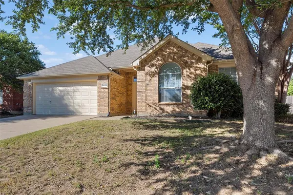 $2,390 | 3225 Winding Ridge Circle, Mansfield, TX 76063