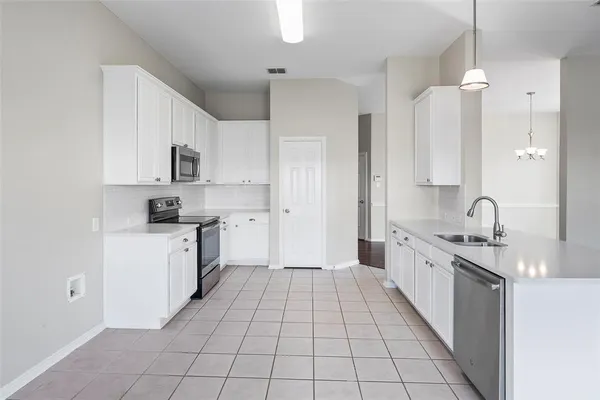 $2,390 | 3225 Winding Ridge Circle, Mansfield, TX 76063