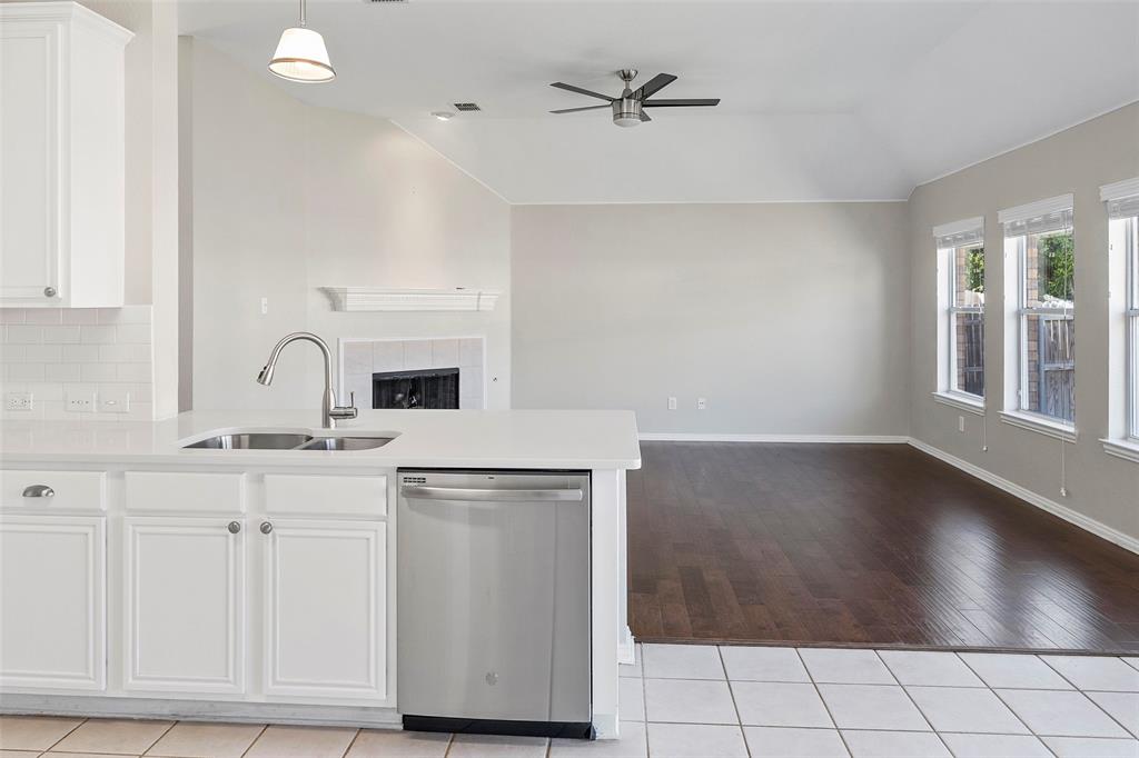 3225 Winding Ridge Circle Mansfield, TX 76063 - Photo 8 of 27