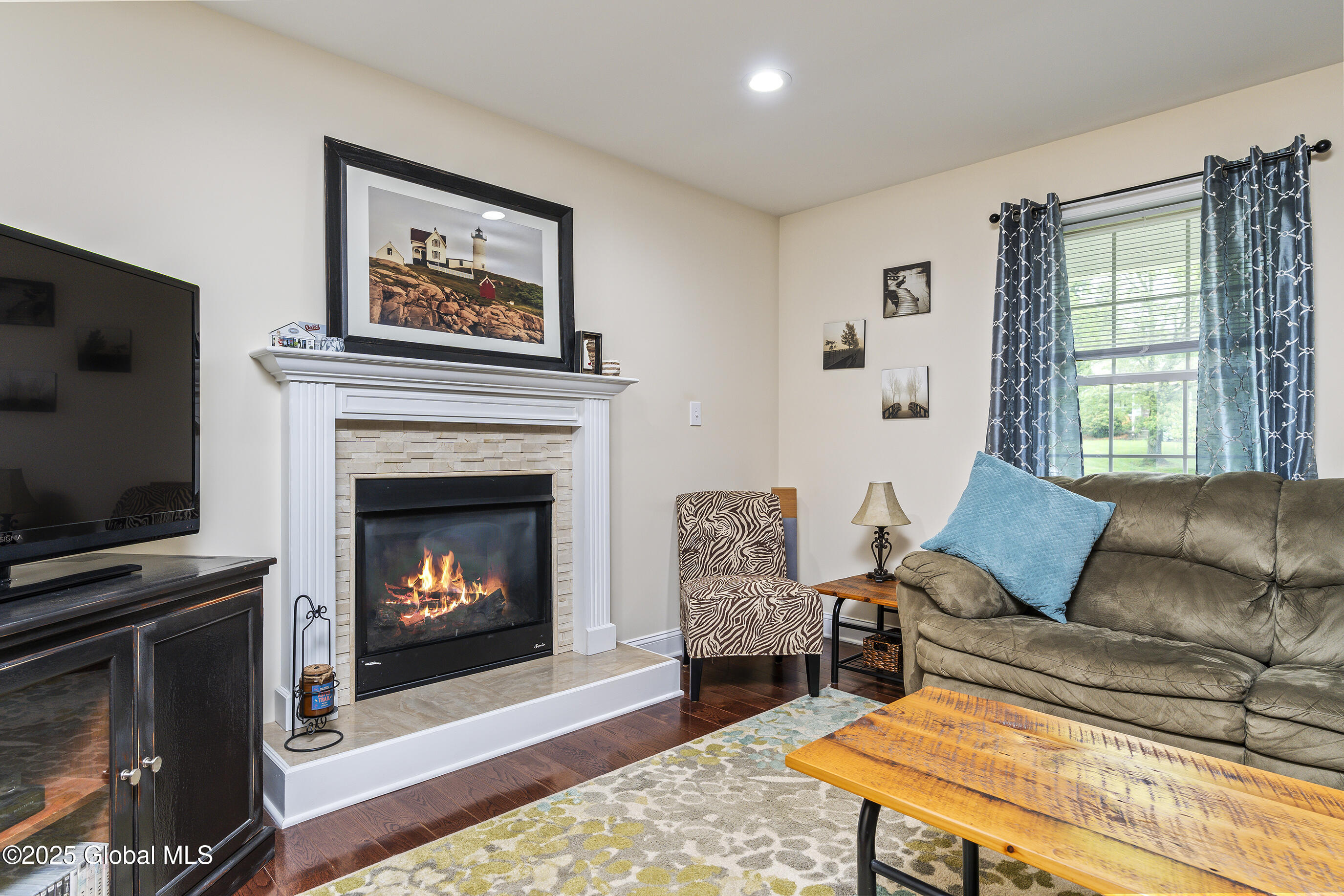 12 N Ridge Malta, NY 12019 - Photo 5 of 47 014-12-N-Ridge