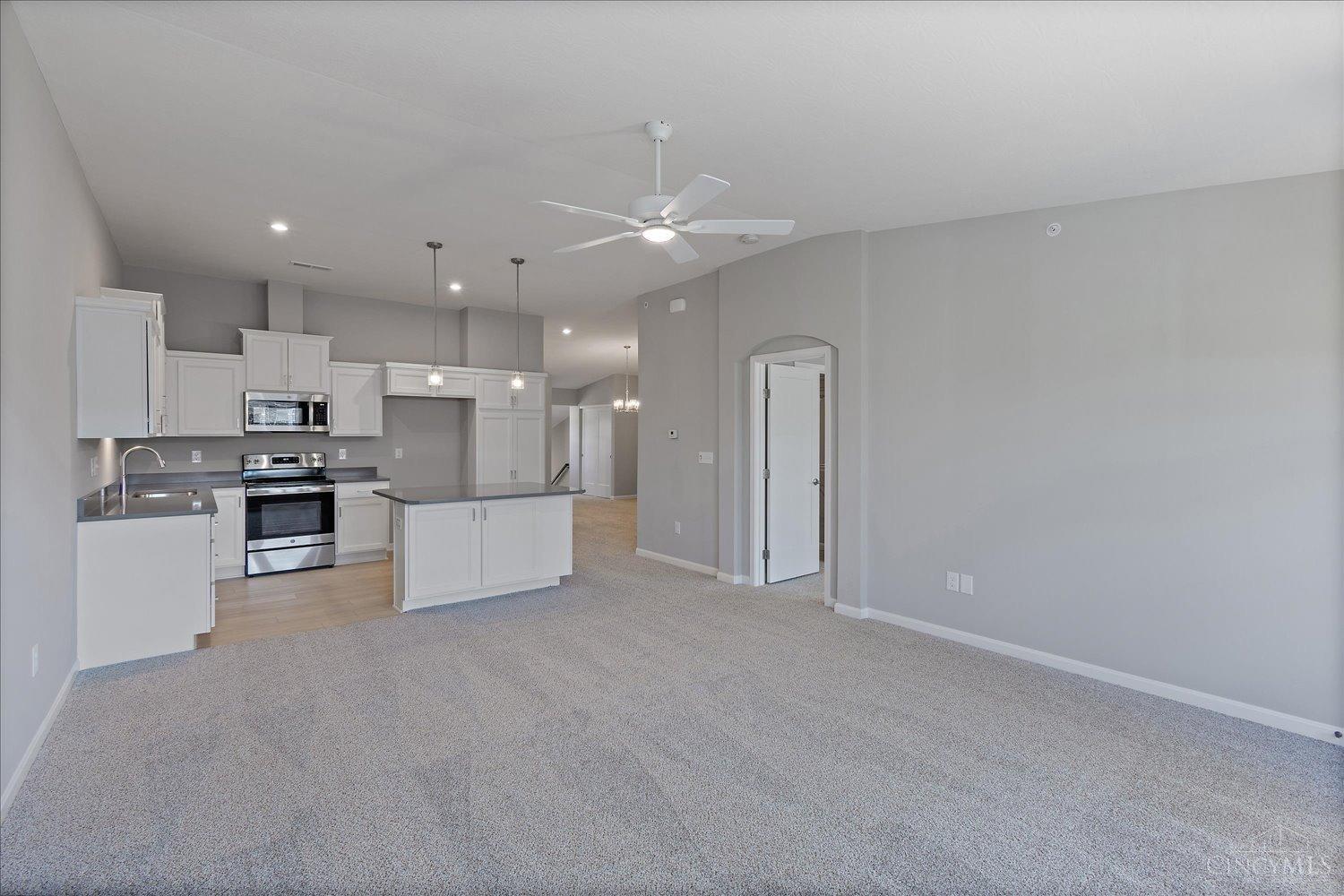 685 Tradition Ridge, Unit 77302 Cincinnati, OH 45245 - Photo 11 of 32 Gallery Image 11