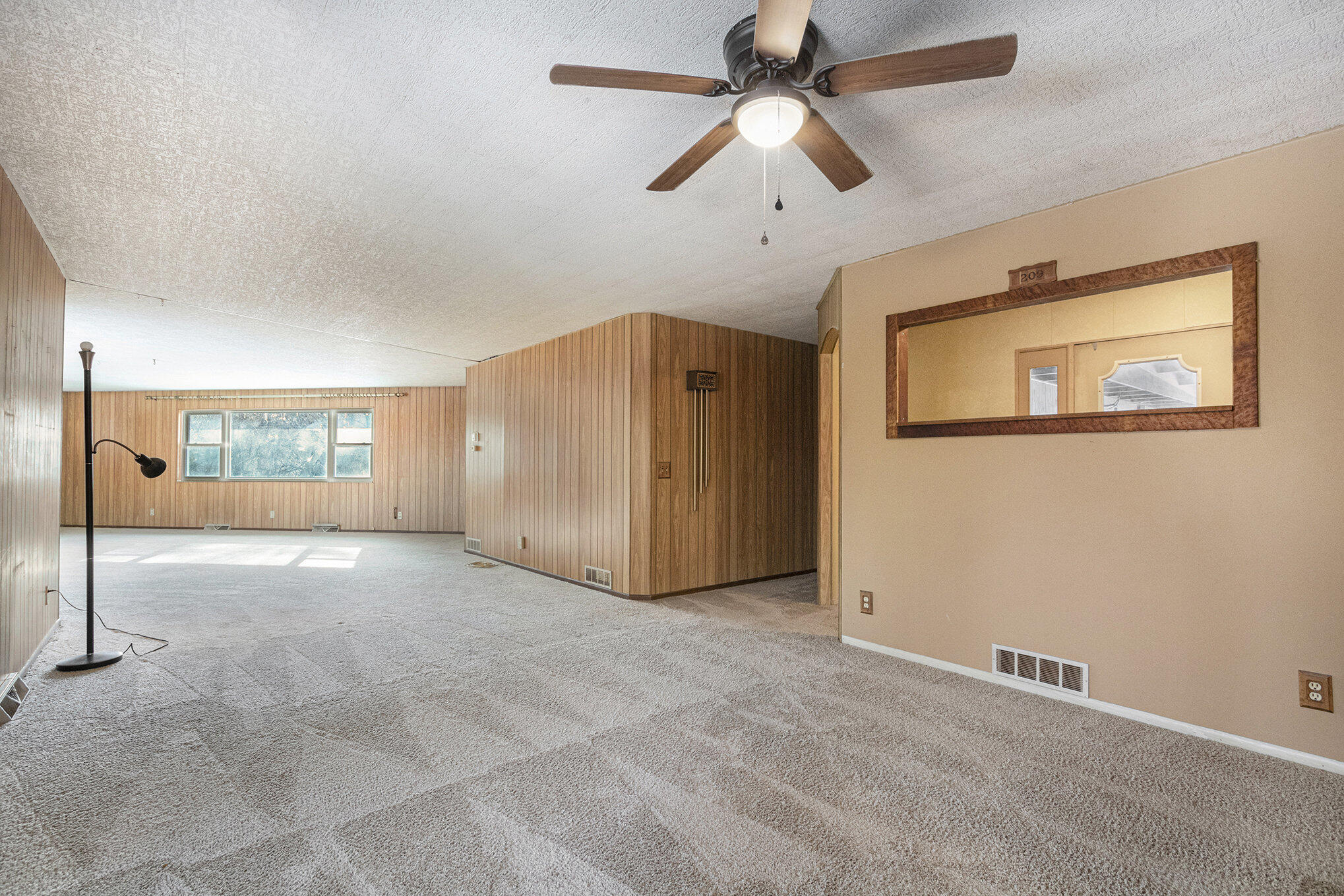 209 North Philip Road Niles, MI 49120 - Photo 6 of 21 007_img_5300_665