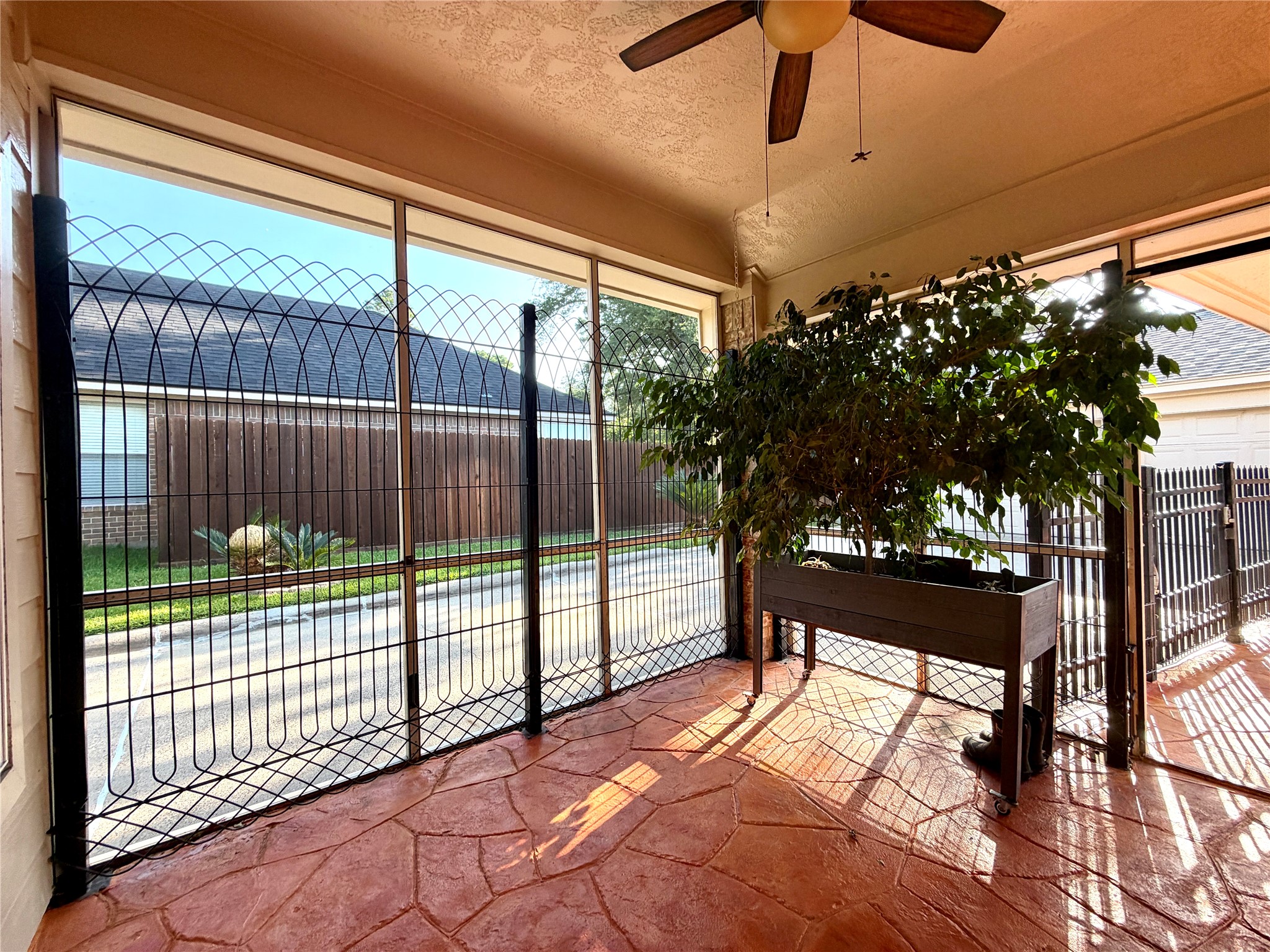 24818 Haverford Road Spring, TX 77389 - Photo 44 of 45 Screened-In Covered Back Patio