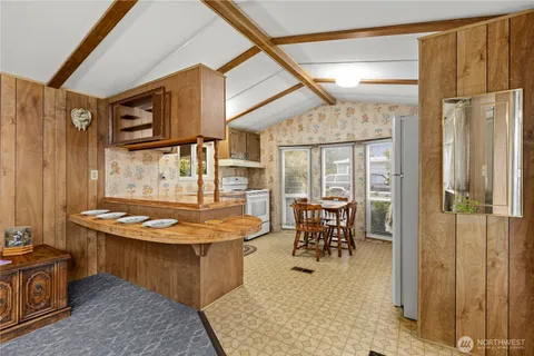$59,990 | 725 37th Street Southeast, Unit 31, Auburn, WA 98002