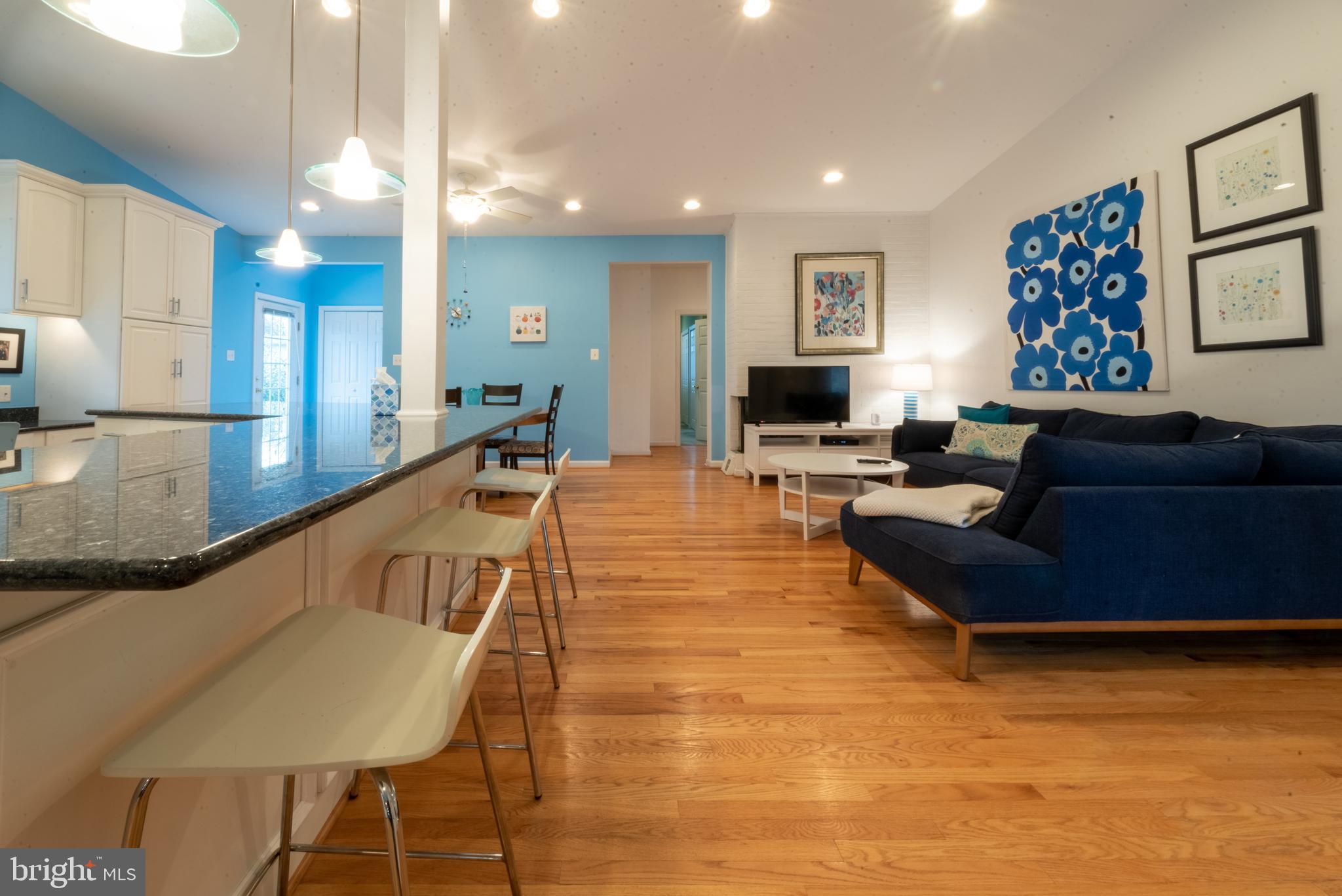 6816 Old Pimlico Road Baltimore, MD 21209 - Photo 3 of 37