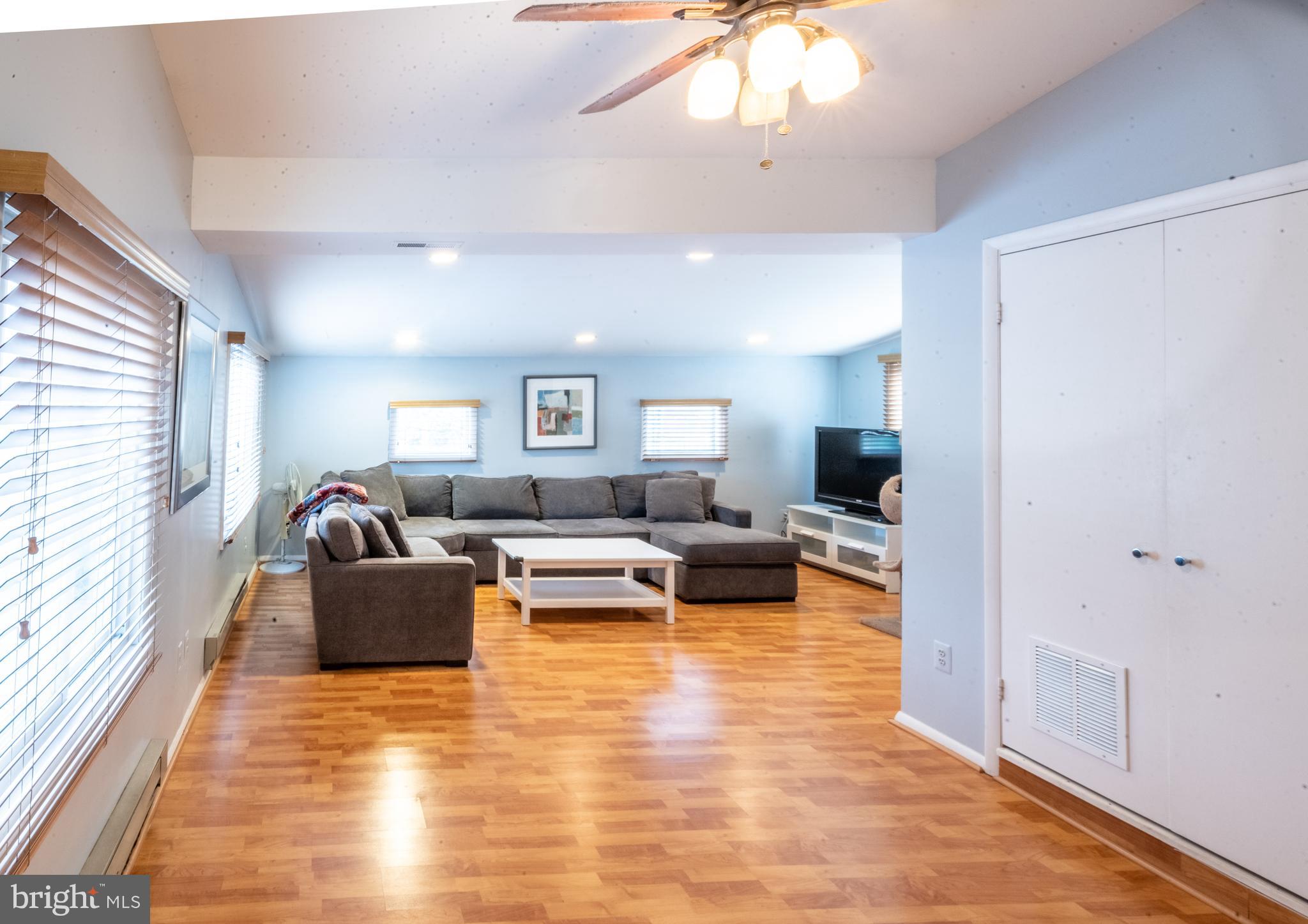 6816 Old Pimlico Road Baltimore, MD 21209 - Photo 10 of 37