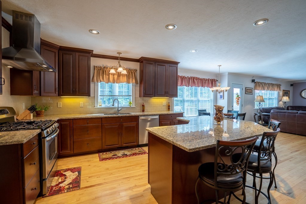 229 Bear Hole Road West Springfield, MA 01089 - Photo 16 of 42
