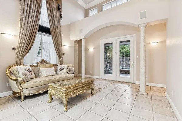 $979,000 | 6308 Estates Lane, Fort Worth, TX 76137