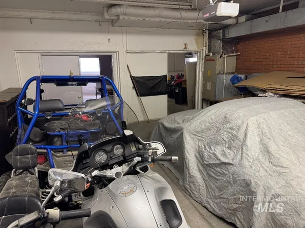 $690,000 | 221 West Main Street, Burley, ID 83318