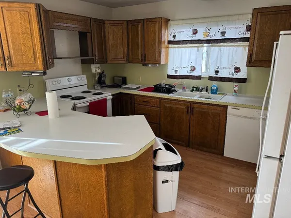 $690,000 | 221 West Main Street, Burley, ID 83318
