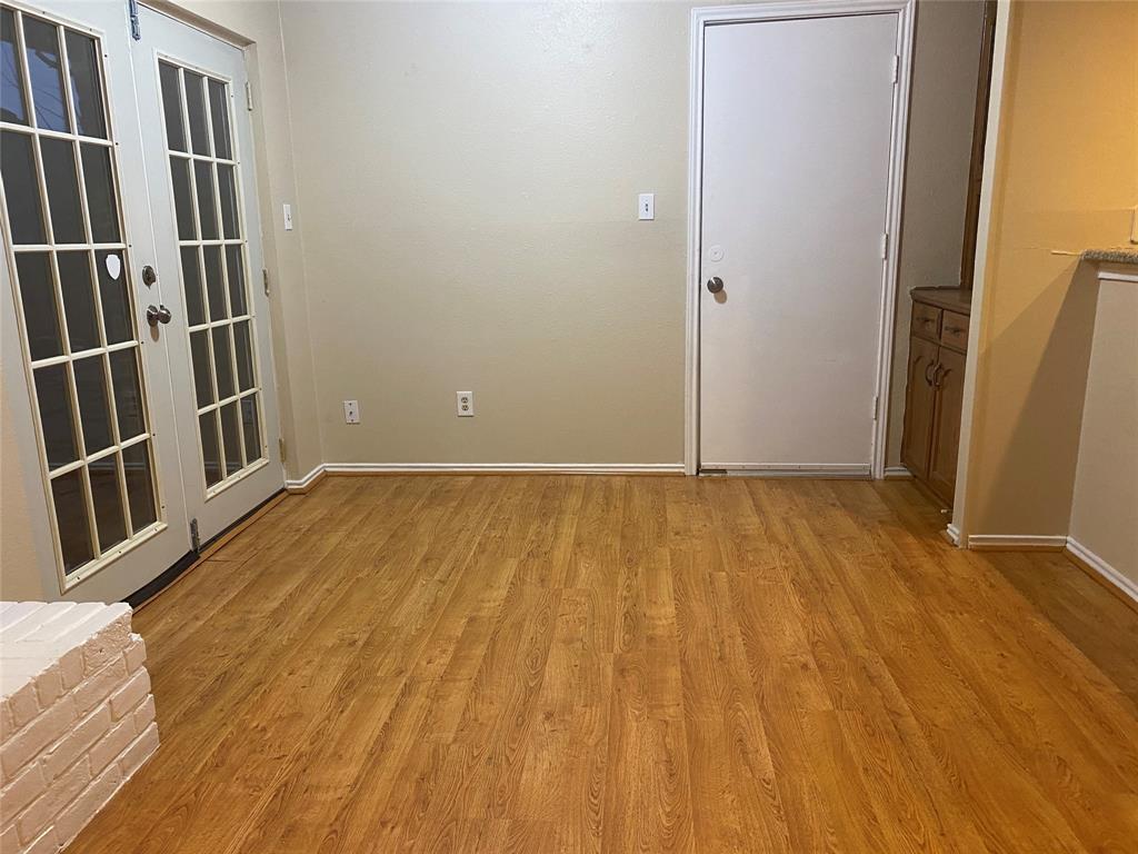 3035 Allister Street Dallas, TX 75229 - Photo 8 of 32