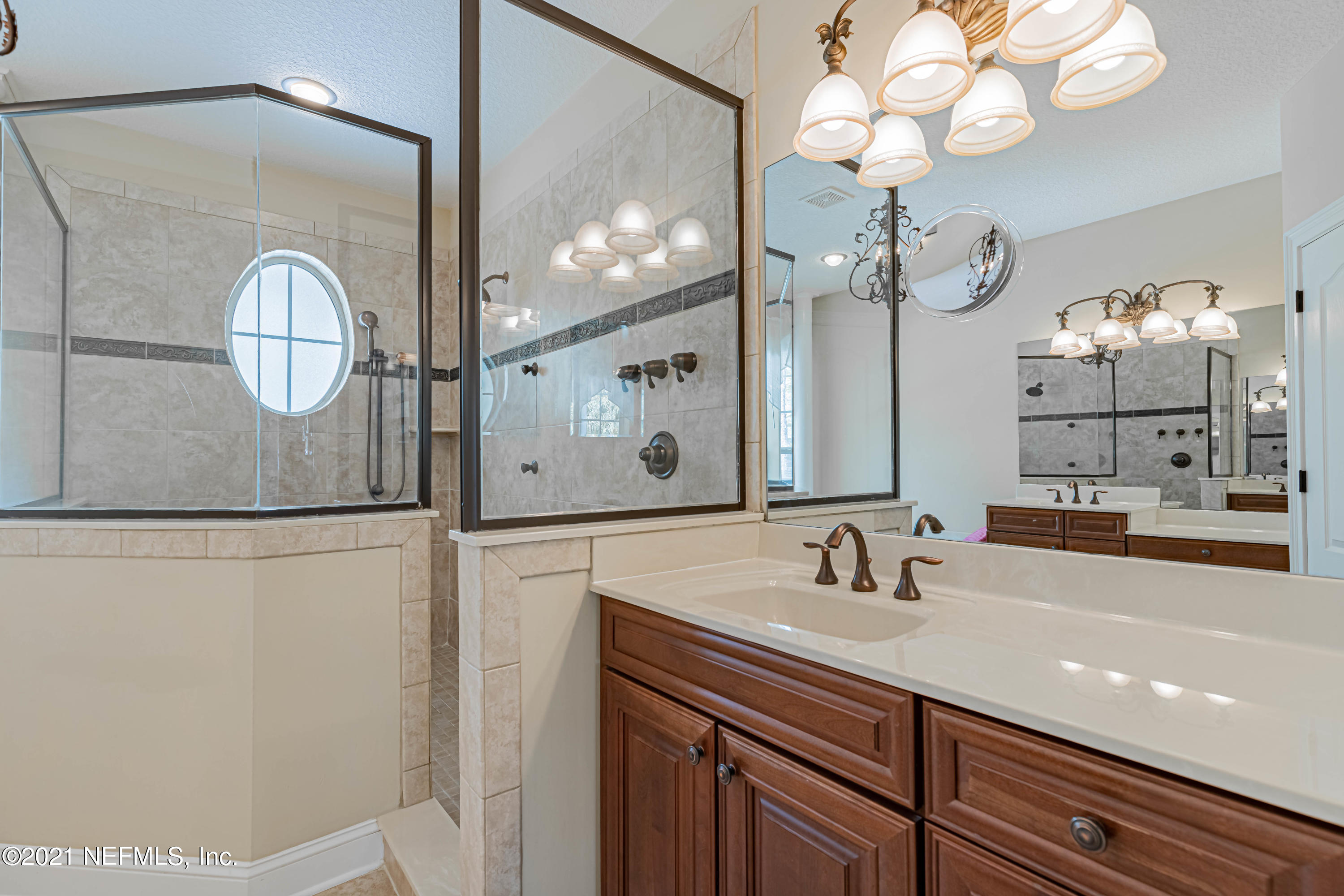 4249 Lazy Acres Road Middleburg, FL 32068 - Photo 29 of 65 30 Primary Bathroom