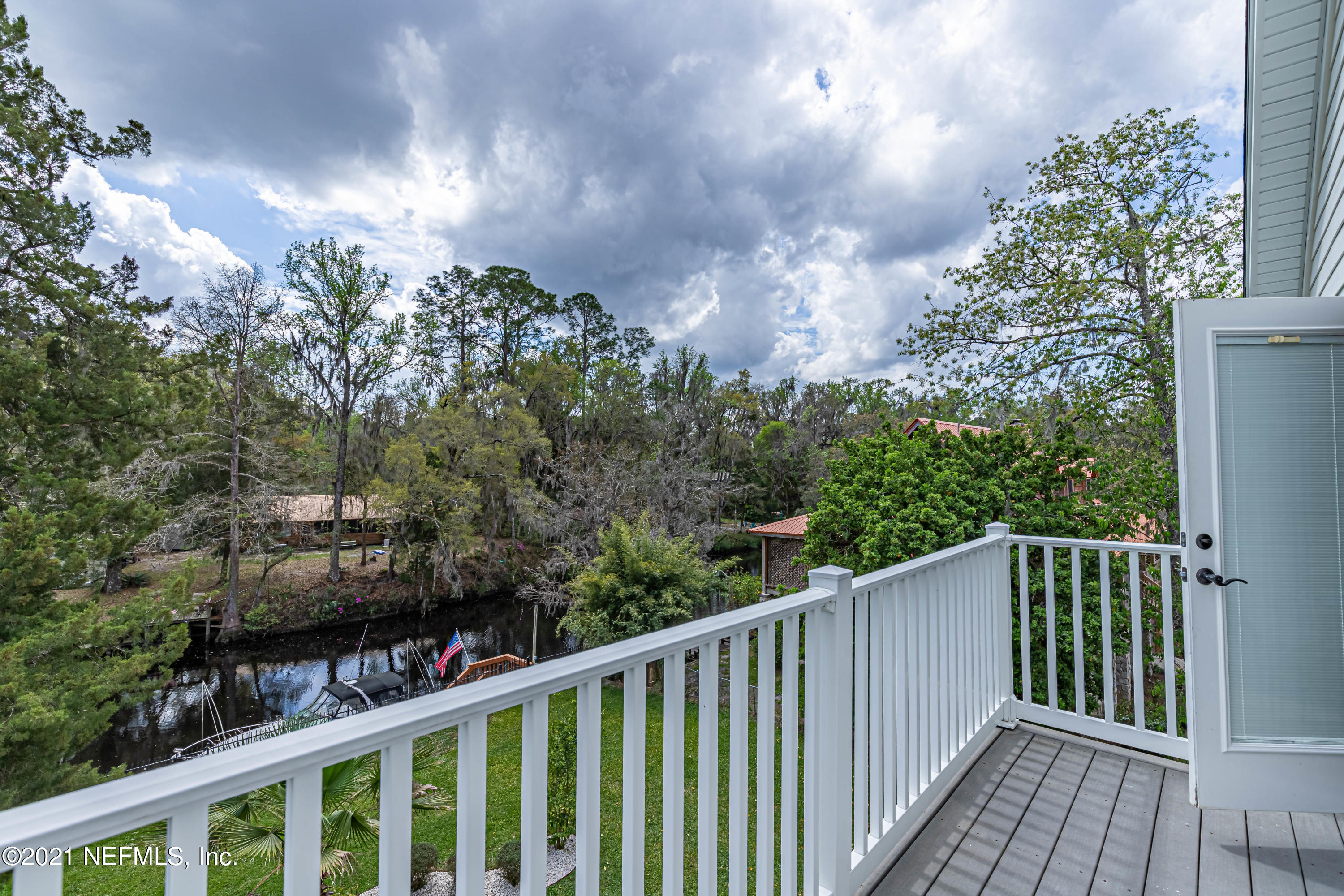 4249 Lazy Acres Road Middleburg, FL 32068 - Photo 40 of 65 41 Balcony-4