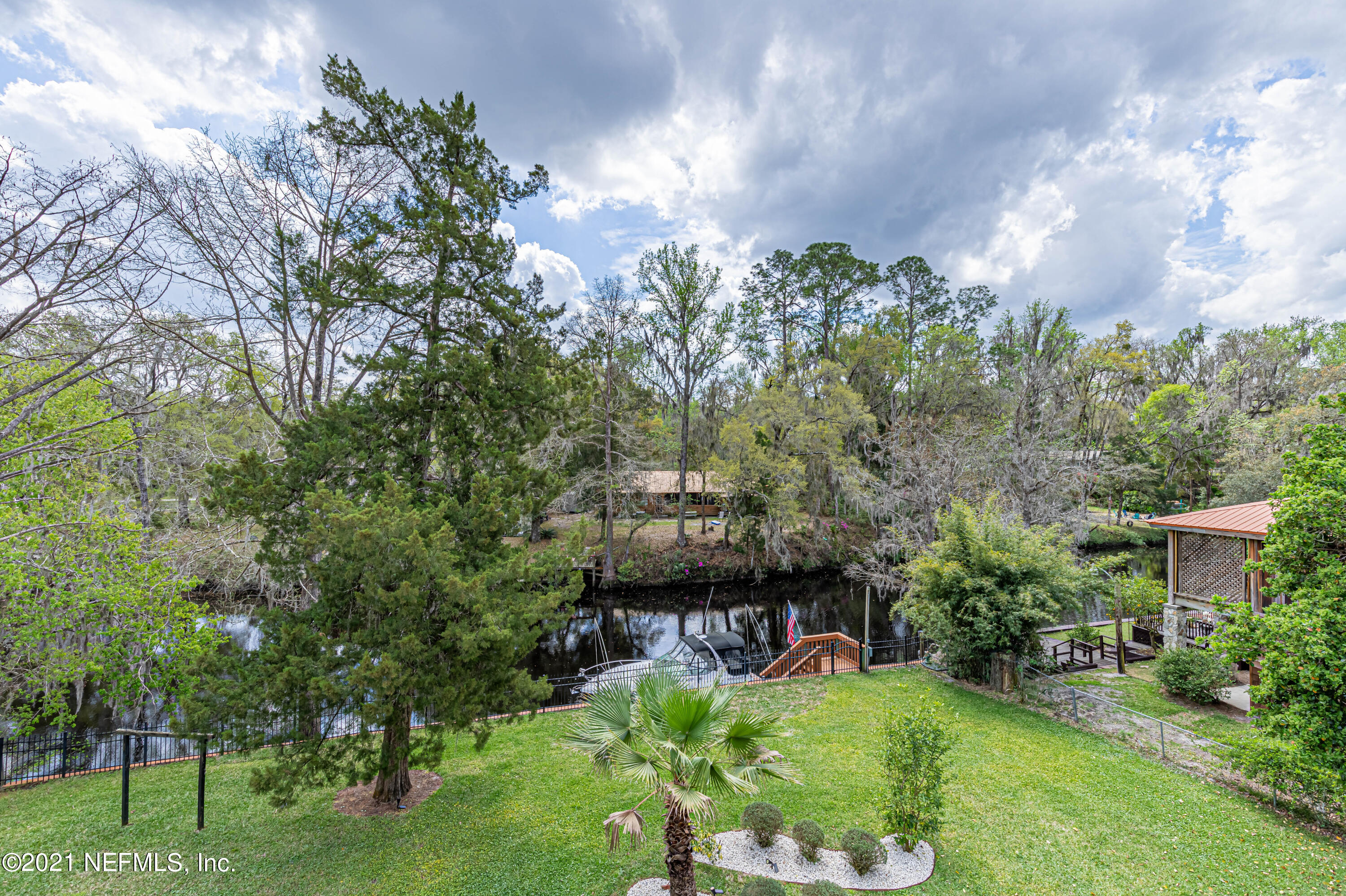 4249 Lazy Acres Road Middleburg, FL 32068 - Photo 41 of 65 42 Balcony View
