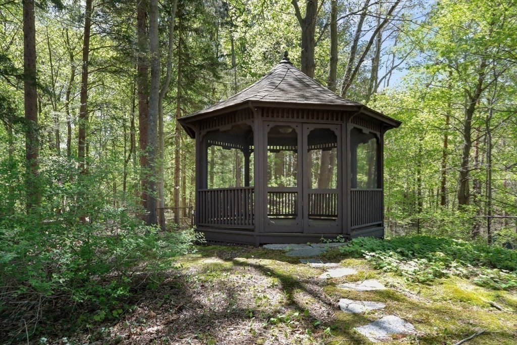 7 Northedge Road Hamilton, MA 01982 - Photo 33 of 42