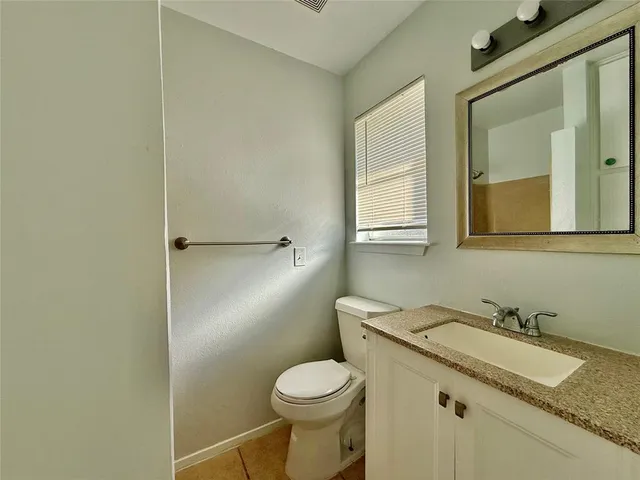 $1,395 | 2112 Tanglewood Street, Weatherford, TX 76085